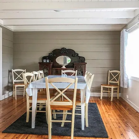 Awesome In With Kitchen